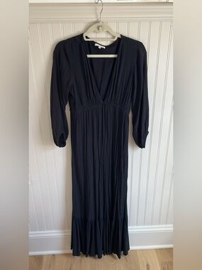 Z Supply Black Long Sleeve V-Neck Maxi Dress